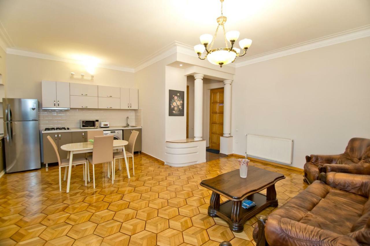 Seaside Luxury Apartment Batumi Eksteriør bilde